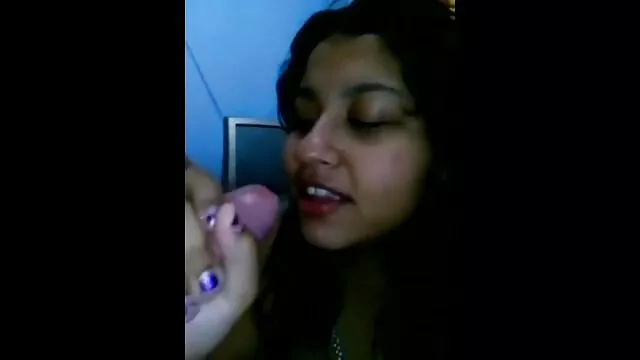 Handjob Smut افلام جنسيه متنوعه مع مثير Chloe Cherry و Haley Reed من Nubils Porn